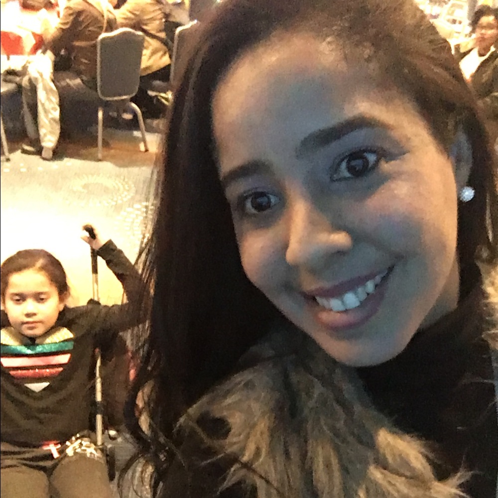 Meet your Posher, Angie